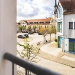 Stadt Otel 3*