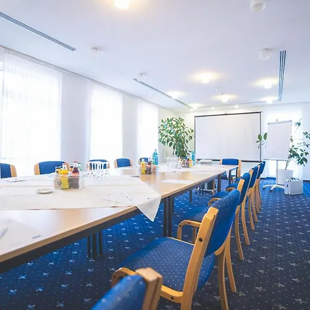 Hotel Stadt 3*
