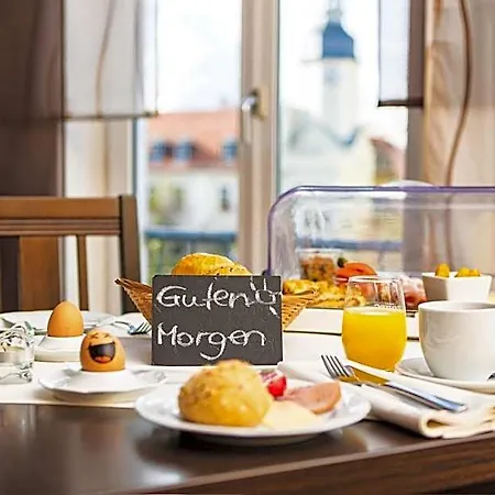 Hotel Stadt 3*